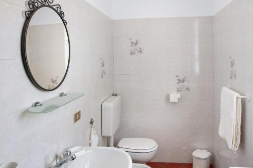 Bathroom, Il Casale di Marnino in Cremia