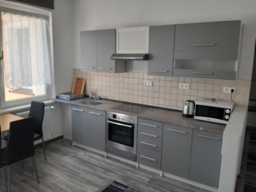 2 Zimmer Wohnung für 4 Personen - Apartment - Gößnitz