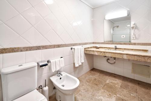 Jose Estevao Hotel - image 11