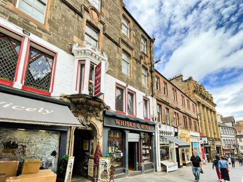Lively & Energetic 2BR on The Royal Mile, Edimburgo (foto 9)