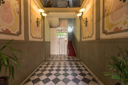 Hotel De Lanzi – Florence, IA