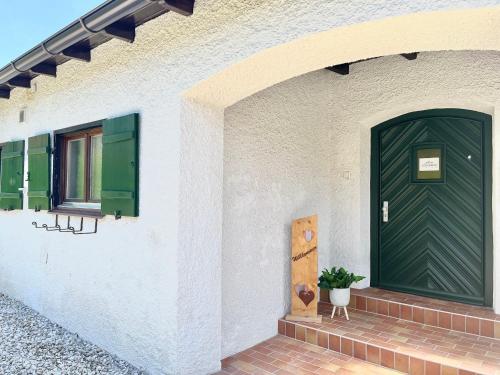 入口, Bungalow in Rottachs Bestlage in 羅塔-埃格爾恩