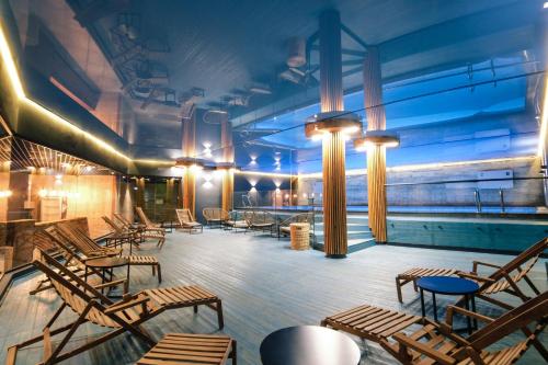 Skats, Hotel Posta in Bagvdanari