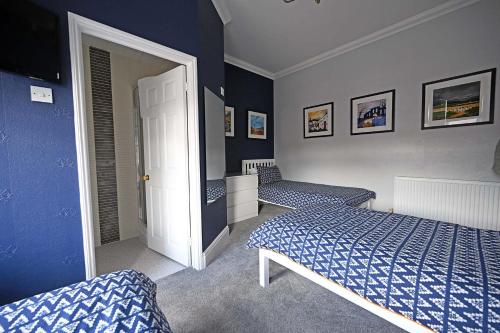The Hathaways Room Type - Family Room with Bathroom