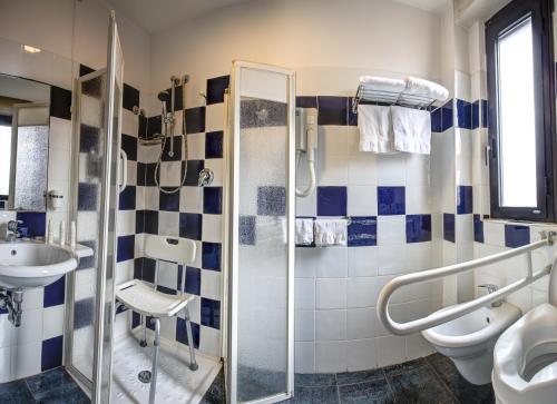 Hotel Genty - image 4