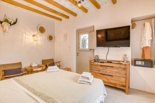 Aegis Luxe - Private Property - image 10