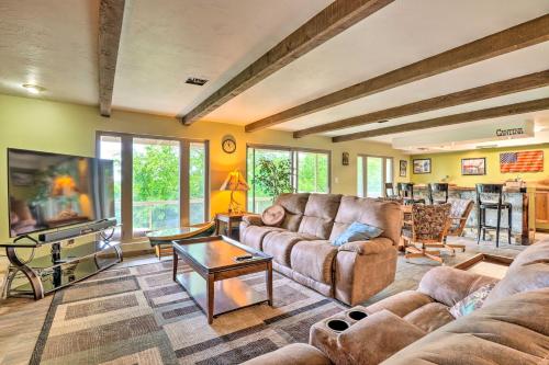 Kimberling City Home with Table Rock Lake Views! in Kimberling City, USA