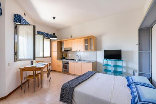  Residence I Gelsi - Apt Aria di Mare with parking in Pesaro