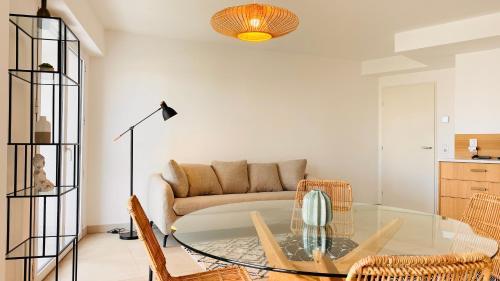 Arbre Blanc, une folie montpellieraine in La Lironde