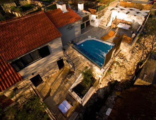 Viesnīcas āriene, Villa MARTA in Unešić