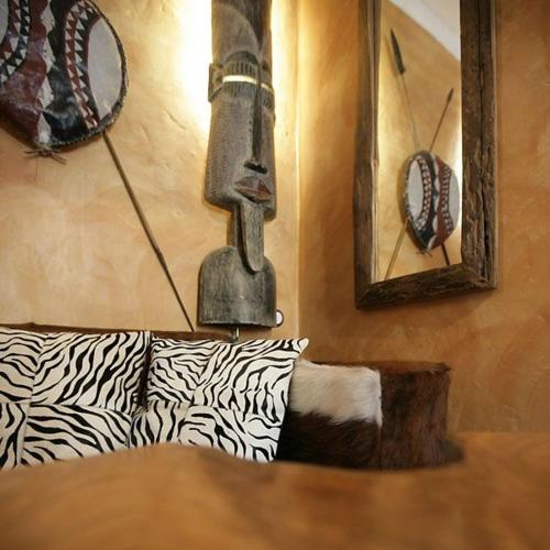 Hip Hotel - image 5
