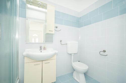 Apartments Oriana - image 7