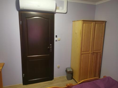 Standard Double Room with Shared Bathroom