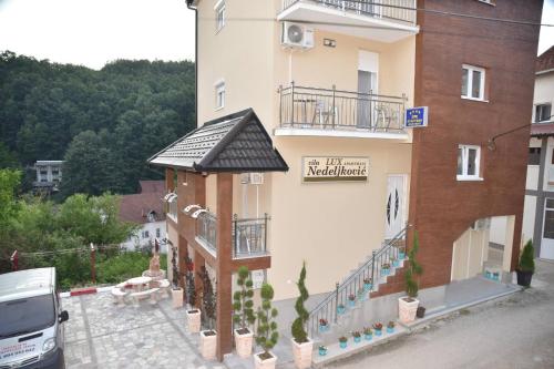 B&B Čačak - Vila Lux Nedeljkovic Gornja Trepca - Bed and Breakfast Čačak