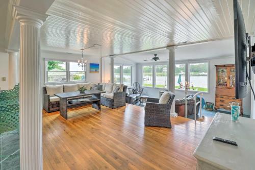 Grasonville Home with Private Pool on the Water in Grasonville (MD)