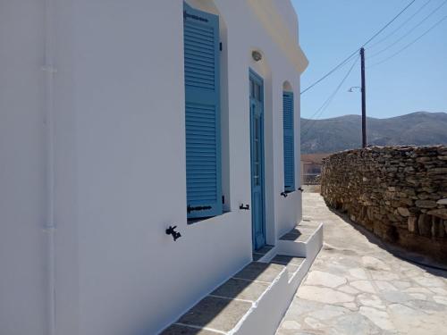 Kafenes house Αναπαλαιώμενο παραδοσιακό σπίτι