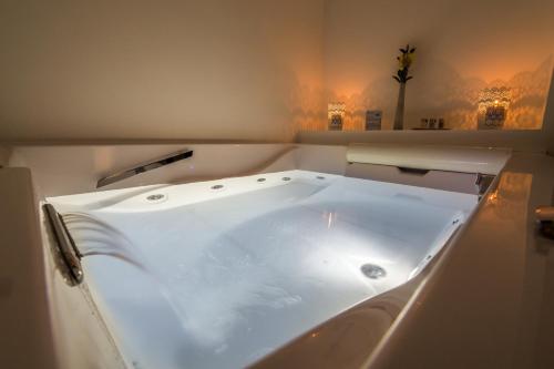 Blue Inn Luxury Suites, Roma (foto 5)