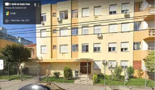 . Apartamento de 1 quarto com ar e estac. privado