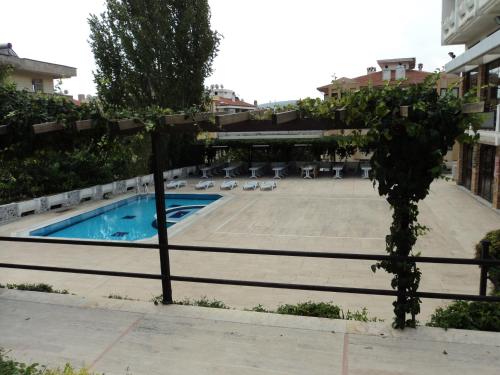 Izethan Hotel