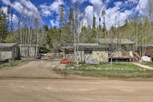 Grand Lake Escape with Fireplace Grill and Deck! - image 2