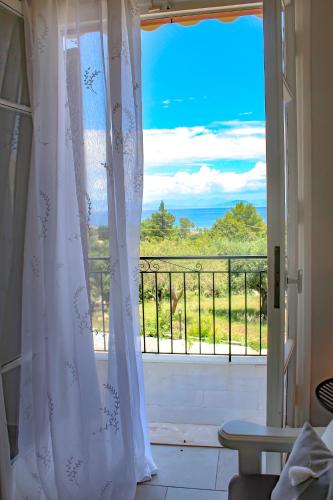 Braziliana Apartments Corfu 4