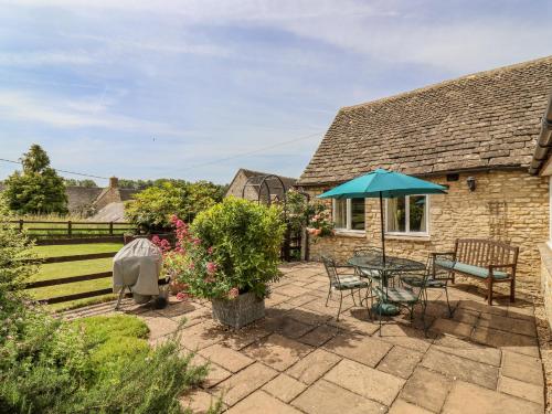 Pheasant Cottage BURFORD - image 3