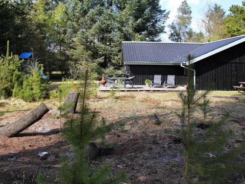 6 person holiday home in N rre Nebel