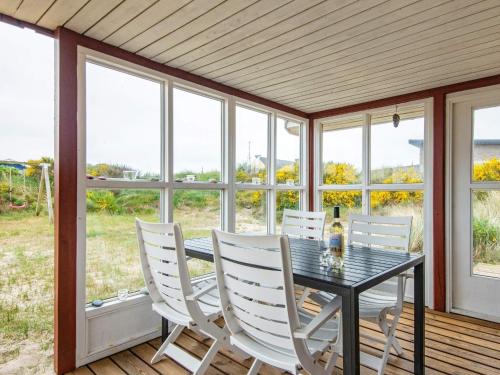 6 person holiday home in Hvide Sande