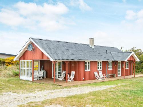 6 person holiday home in Hvide Sande