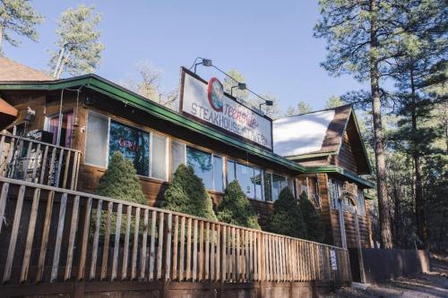 Forest Cabin 2 Birds Nest in Payson (AZ)