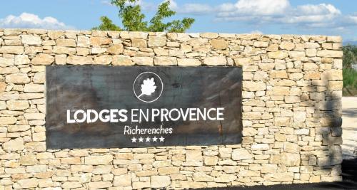 Lodges en Provence - Ecogîtes & Restaurant insolites