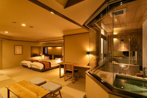 Triple Room with Mountain View