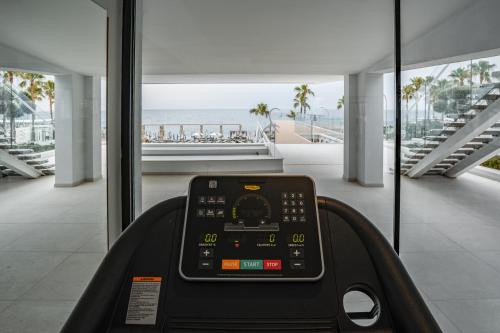 Flamingo Paradise Beach Hotel - image 13