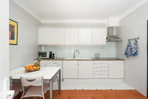 Kitchen, Villa Mateus in Marachique