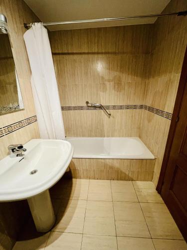 Apartment with Sea View image 10