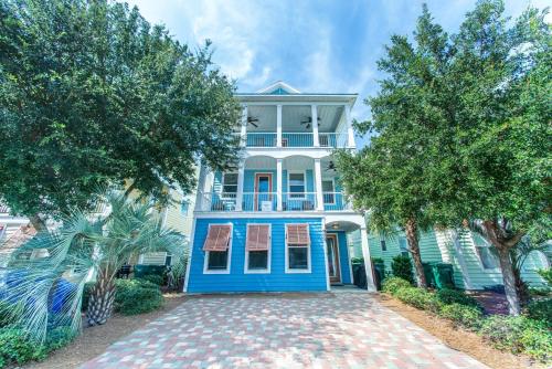 Poseidon's Palace by RealJoy Vacations - image 2