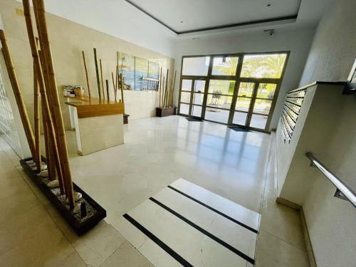 Apartment with Sea View image 8