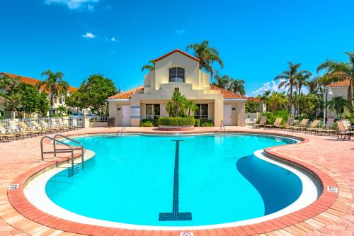 Vista Verde North 6-142 2 Bedrooms Pool View Heated Pool Spa Sleeps 4 - image 12