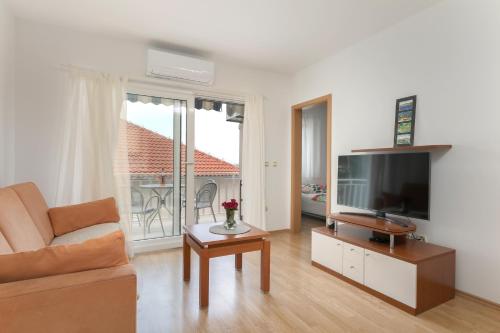 Apartman Mar18 - Central apartment with private garage - Location saisonnière - Makarska