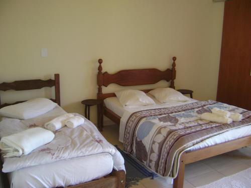 1 double bed, 3 twin beds