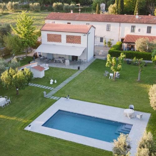 Podere Milla - Accommodation - Montale