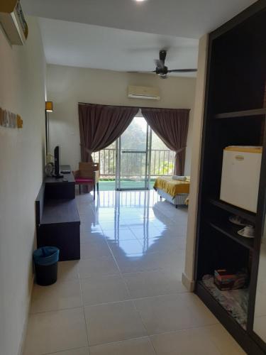 5pax Gold Coast Morib Resort - Banting Sepang KLIA Tanjung Sepat 5pax Gold Coast Morib Resort - Banting Sepang KLIA Tanjung Sepat