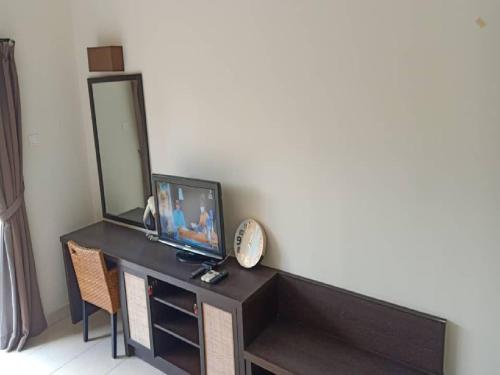 5pax Gold Coast Morib Resort - Banting Sepang KLIA Tanjung Sepat 5pax Gold Coast Morib Resort - Banting Sepang KLIA Tanjung Sepat