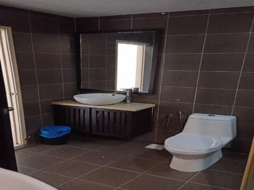 5pax Gold Coast Morib Resort - Banting Sepang KLIA Tanjung Sepat 5pax Gold Coast Morib Resort - Banting Sepang KLIA Tanjung Sepat