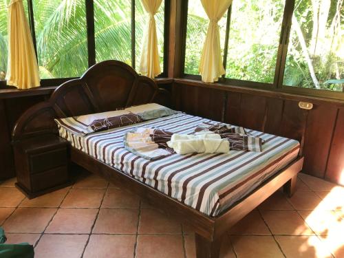 1 double bed, 1 sofa bed