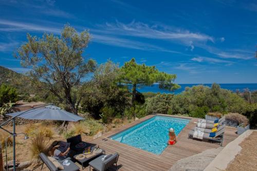 Villa bodri, maison en pierre avec vue mer et piscine chauffée - Location, gîte - L'Île-Rousse