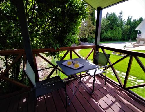 Balcony/terrace, Naturalayos con jacuzzi privado in Pelayos de la Presa