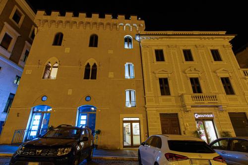 Piazza del Mercato 5