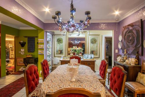 บริการและสิ่งอำนวยความสะดวก, The Tuscan Garden in ซิกแนลฮิลล์