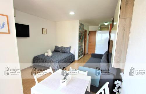335 IRIS APARTAMENTOS - A 10 minutos de la playa caminando - Cercano al centro